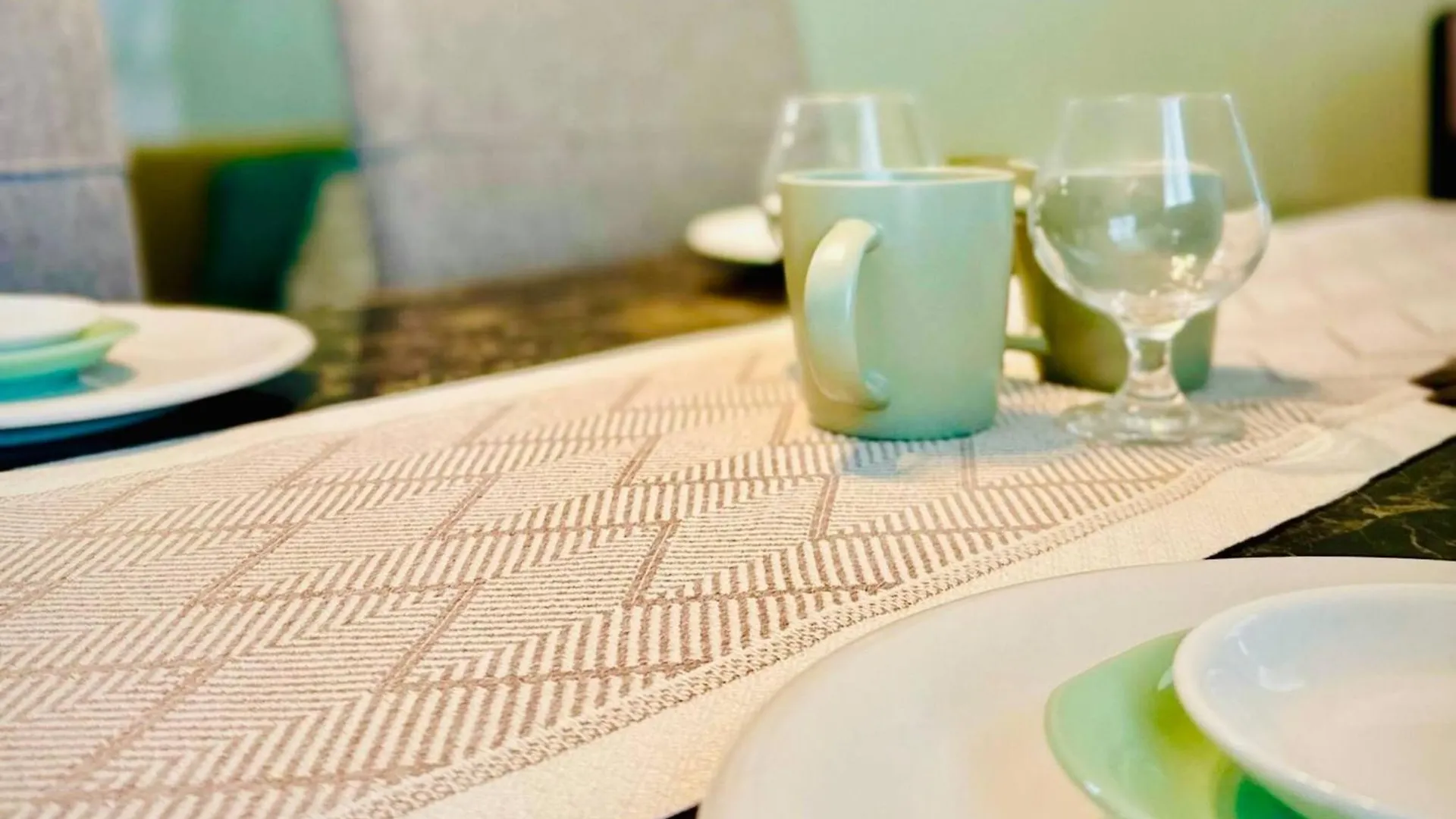 Luxe 1-Bedroom, Parking, Walk To Abreeza, Pool Davao 0*,