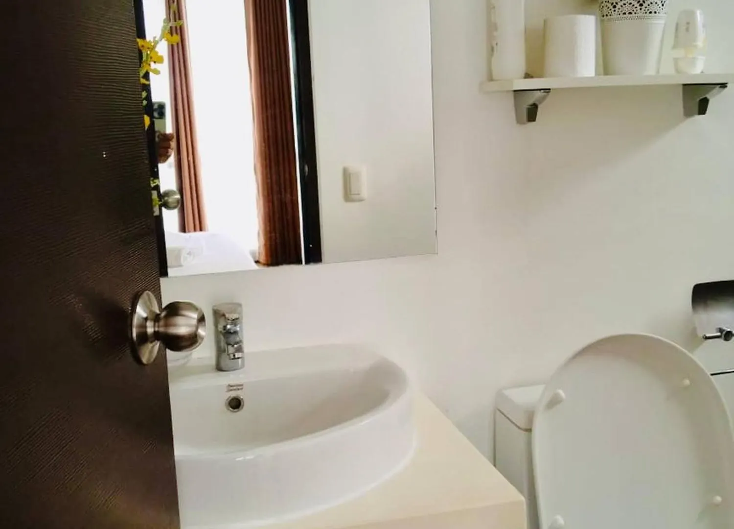 Luxe 1-Bedroom, Parking, Walk To Abreeza, Pool Davao 0*,  Philippines